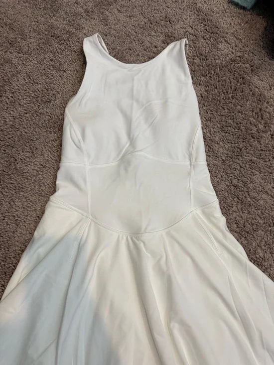 Lululemon Women's White Tennis Dress - Picture 2 of 6